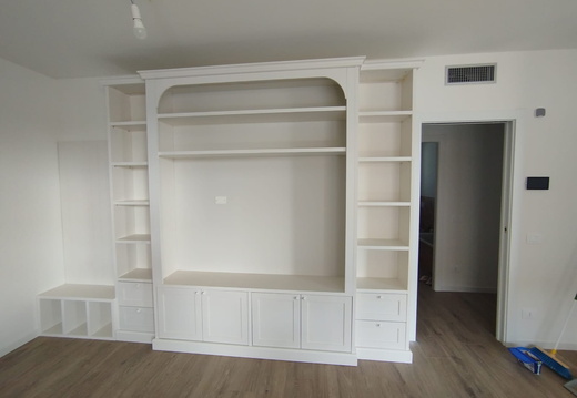 Libreria in stile laccata RAL 9010
